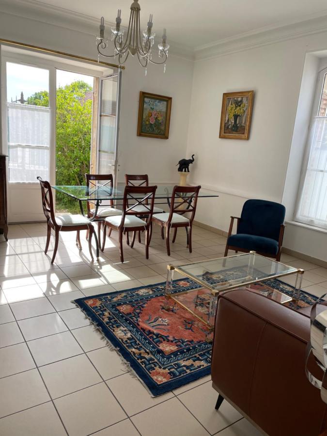 Gite Les Minimes Avallon Kültér fotó